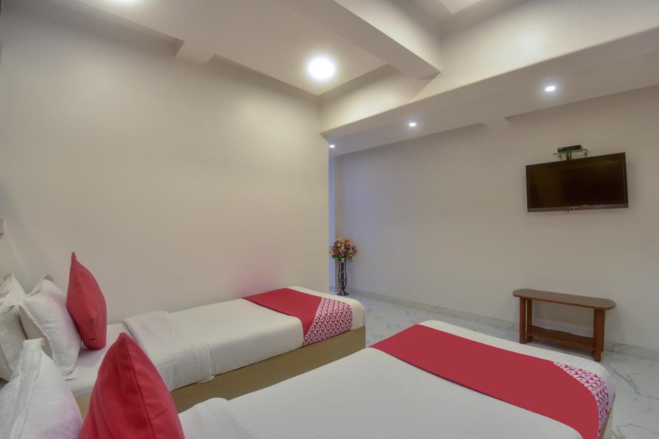 Oyo 28893 Hotel Gulf Mumbai Ngoại thất bức ảnh