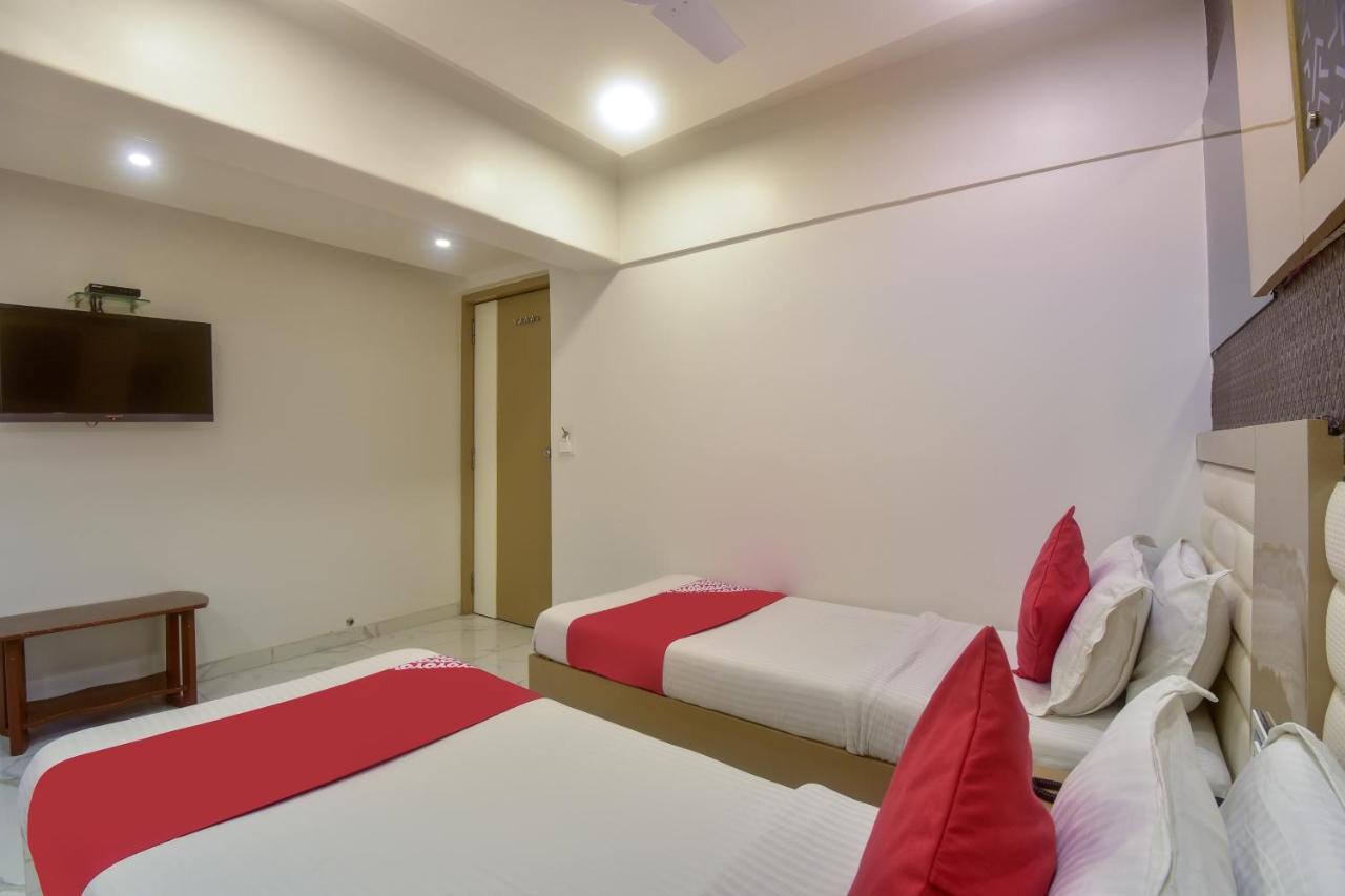 Oyo 28893 Hotel Gulf Mumbai Ngoại thất bức ảnh